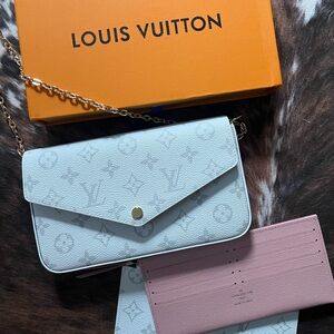 Louis Vuitton Felicie Pochette